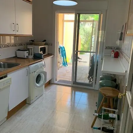Idyllisches Ferienhaus Mit Gemeinschaftspool & Ruhiger Meerlage * El Campello